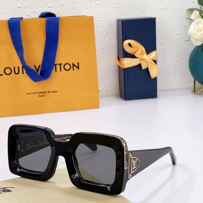 Louis Vuitton Sunglasses Top Quality LVS00468